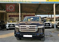 تۆیۆتا لاند کروزەر